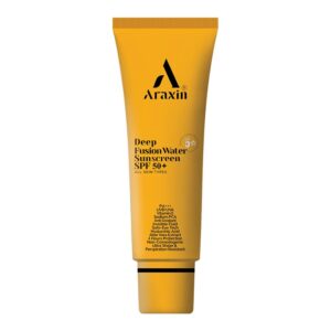 ضد آفتاب تخصصی فیوژن واتر SPF50 آراکسین